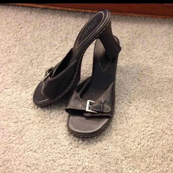 Heels - Picture 4 of 7